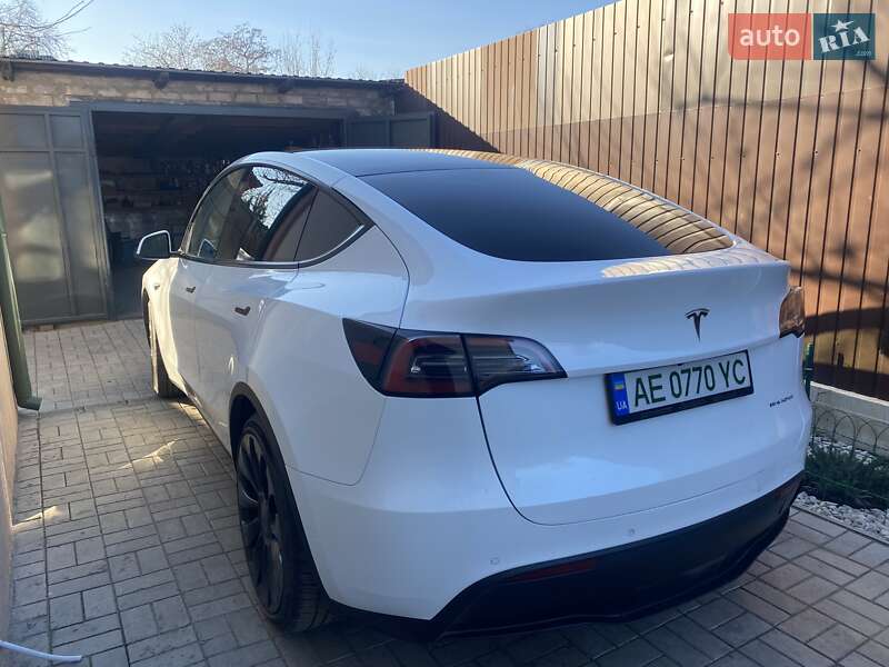 Внедорожник / Кроссовер Tesla Model Y 2022 в Днепре фото 11 Внедорожник / Кроссовер Tesla Model Y 2022 в Днепре