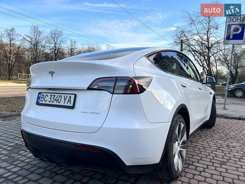 Внедорожник / Кроссовер Tesla Model Y 2022 в Львове