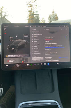Внедорожник / Кроссовер Tesla Model Y 2022 в 