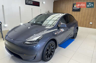 Внедорожник / Кроссовер Tesla Model Y 2022 в 