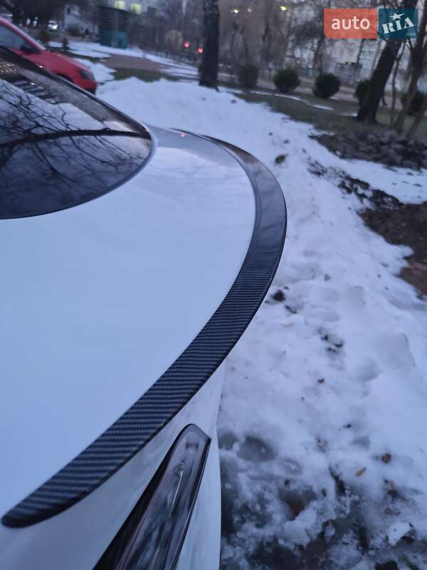 Внедорожник / Кроссовер Tesla Model Y 2022 в Чернигове