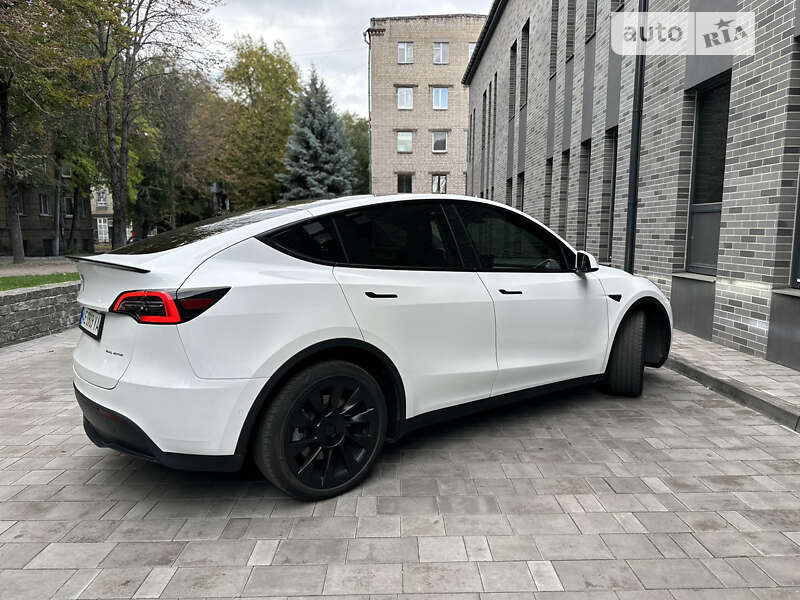 Позашляховик / Кросовер Tesla Model Y 2022 в Дніпрі