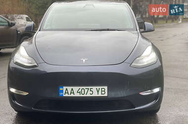 Внедорожник / Кроссовер Tesla Model Y 2021 в 