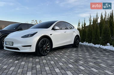 Внедорожник / Кроссовер Tesla Model Y 2022 в Киеве