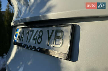 Внедорожник / Кроссовер Tesla Model Y 2022 в Киеве