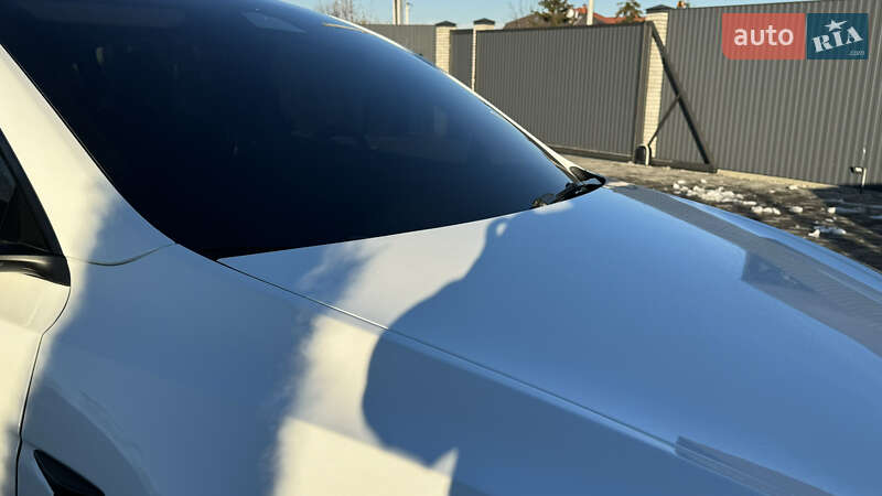 Позашляховик / Кросовер Tesla Model Y 2022 в Києві