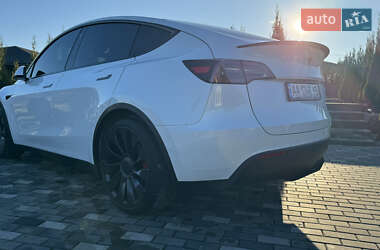 Внедорожник / Кроссовер Tesla Model Y 2022 в Киеве