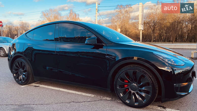 Внедорожник / Кроссовер Tesla Model Y 2022 в Львове