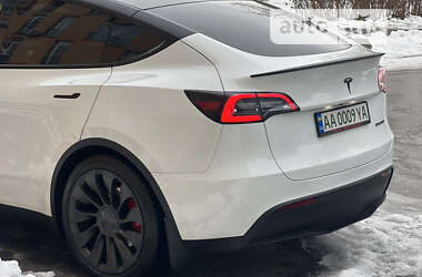 Внедорожник / Кроссовер Tesla Model Y 2020 в Киеве