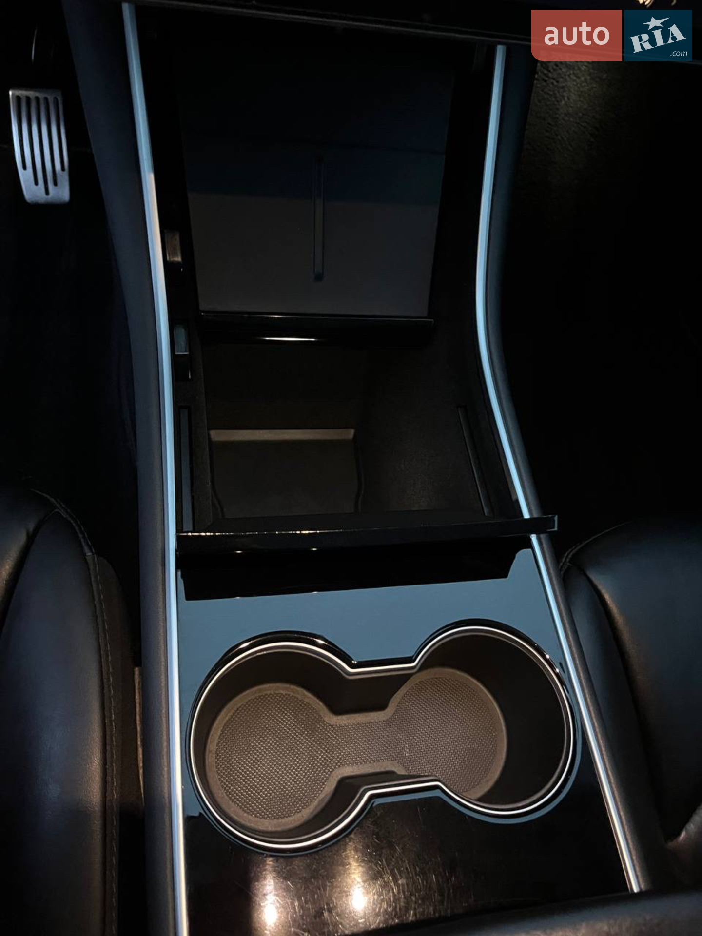 2020 Tesla Model Y - мініатюра 19