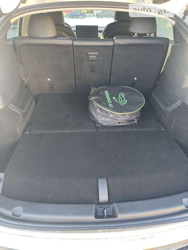 Внедорожник / Кроссовер Tesla Model Y 2021 в Харькове