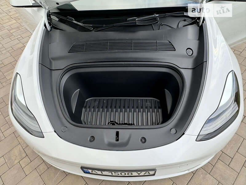 Внедорожник / Кроссовер Tesla Model Y 2023 в Ивано-Франковске фото 40 Внедорожник / Кроссовер Tesla Model Y 2023 в Ивано-Франковске