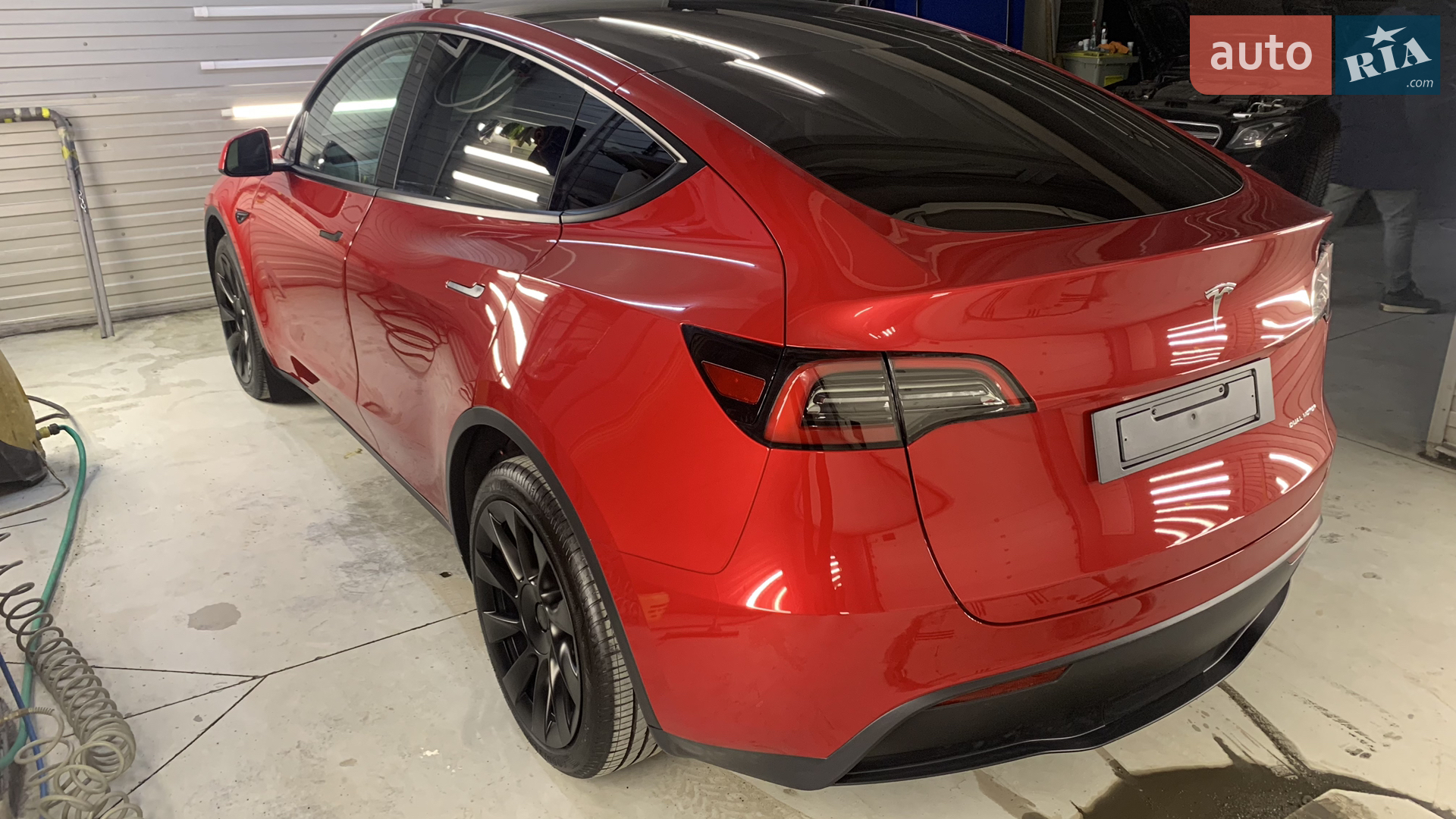 2023 Tesla Model Y - мініатюра 25