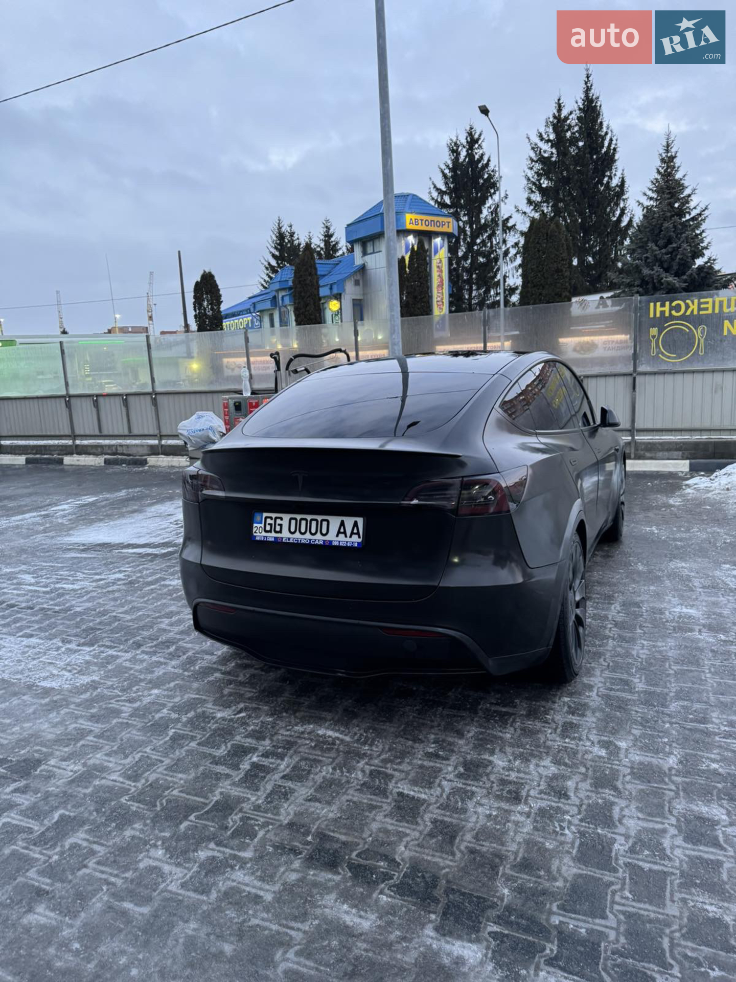 2020 Tesla Model Y - мініатюра 21