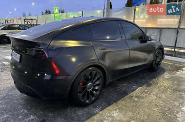 Внедорожник / Кроссовер Tesla Model Y 2020 в Тернополе