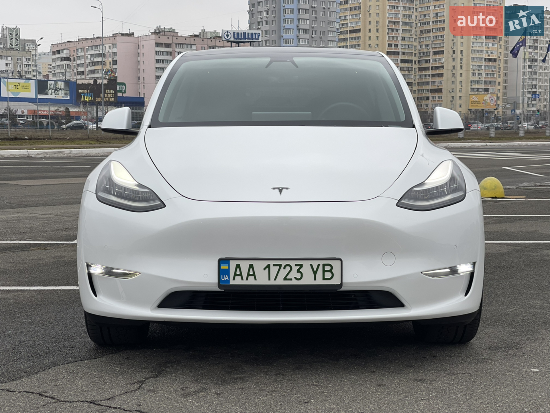 2020 Tesla Model Y - мініатюра 31