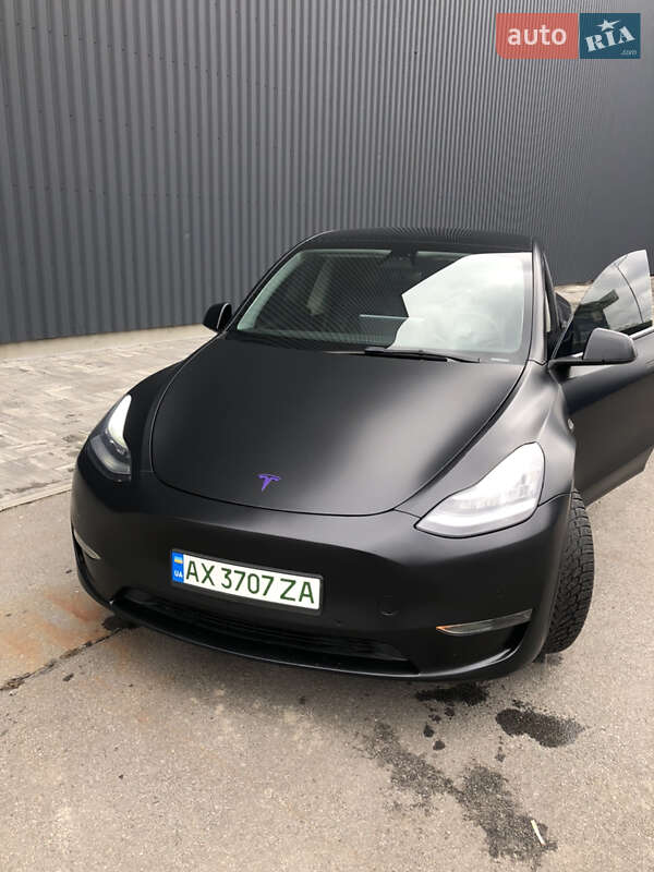 Позашляховик / Кросовер Tesla Model Y 2020 в Харкові