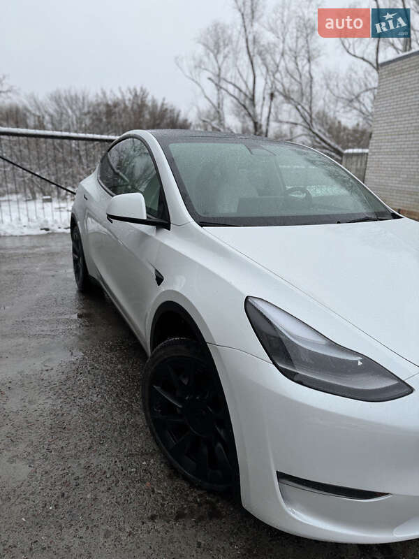 Позашляховик / Кросовер Tesla Model Y 2022 в Білій Церкві