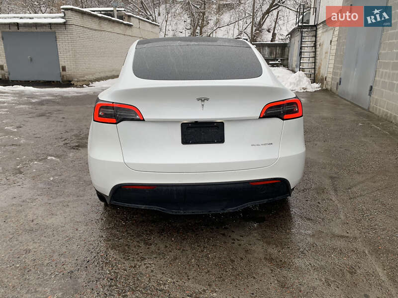 Позашляховик / Кросовер Tesla Model Y 2022 в Білій Церкві