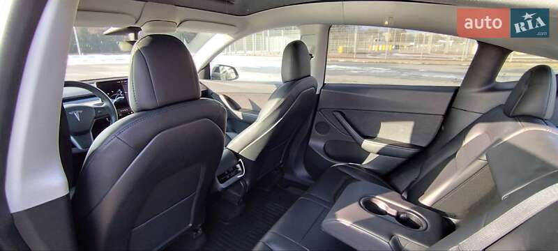 Внедорожник / Кроссовер Tesla Model Y 2020 в Киеве фото 25 Внедорожник / Кроссовер Tesla Model Y 2020 в Киеве