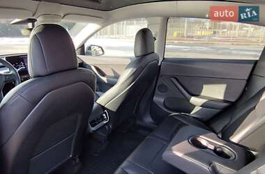 Внедорожник / Кроссовер Tesla Model Y 2020 в 