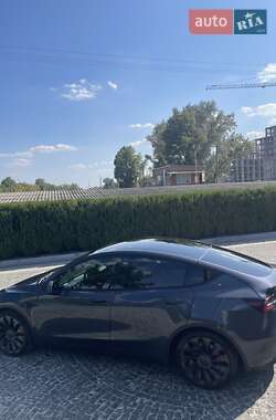 Внедорожник / Кроссовер Tesla Model Y 2021 в Днепре