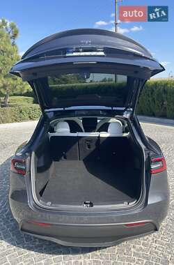 Внедорожник / Кроссовер Tesla Model Y 2021 в Днепре
