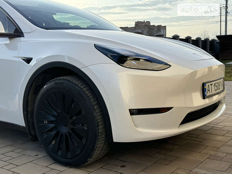 Внедорожник / Кроссовер Tesla Model Y 2023 в Ивано-Франковске фото 9 Внедорожник / Кроссовер Tesla Model Y 2023 в Ивано-Франковске