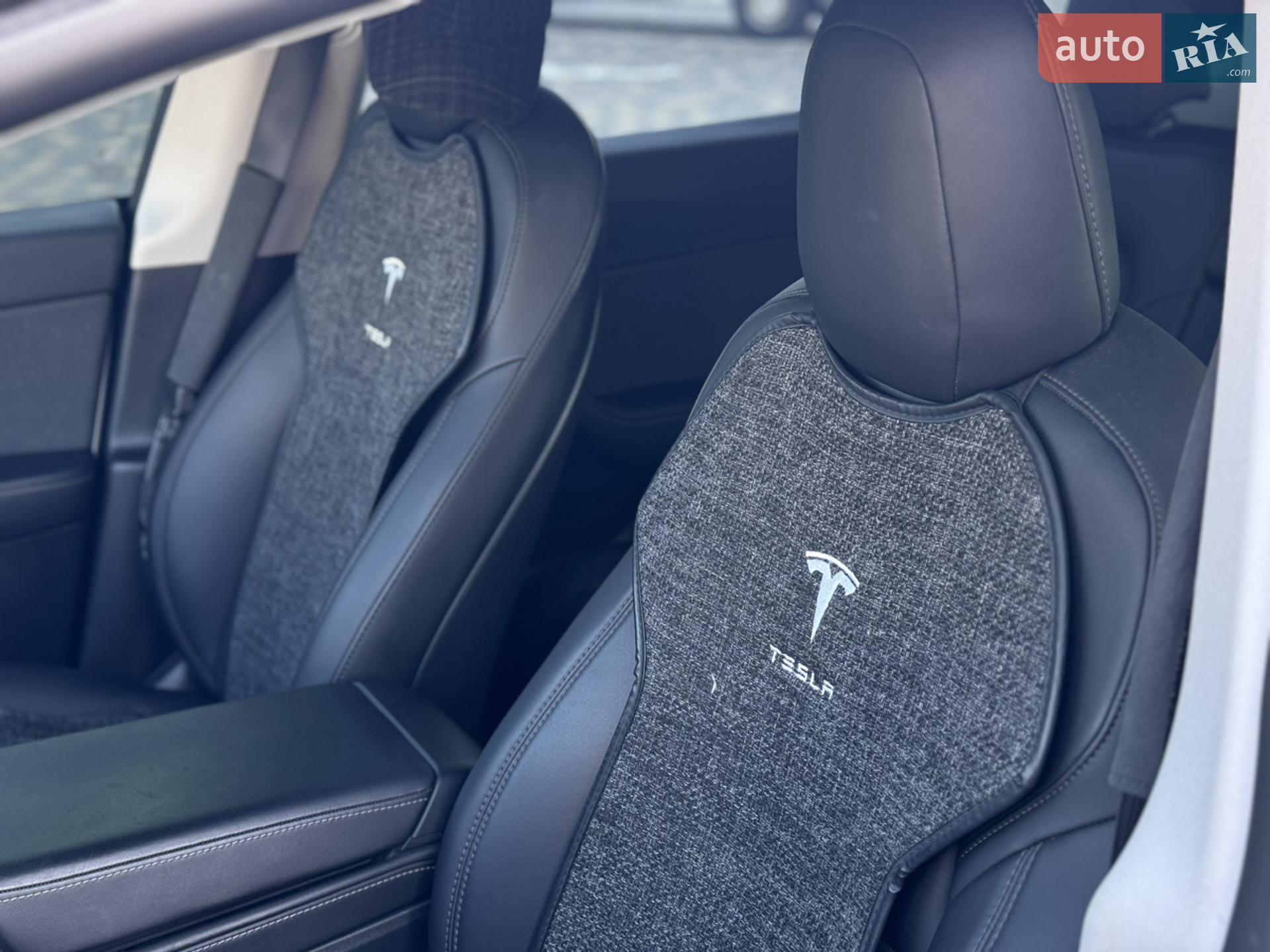 2021 Tesla Model Y - мініатюра 17