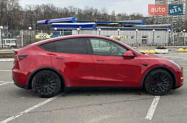 Внедорожник / Кроссовер Tesla Model Y 2020 в Киеве