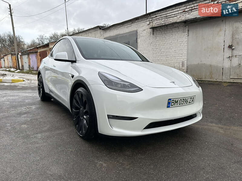 Внедорожник / Кроссовер Tesla Model Y 2022 в Сумах