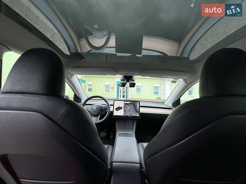 Позашляховик / Кросовер Tesla Model Y 2022 в Києві