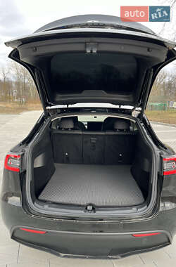 Позашляховик / Кросовер Tesla Model Y 2022 в Самборі