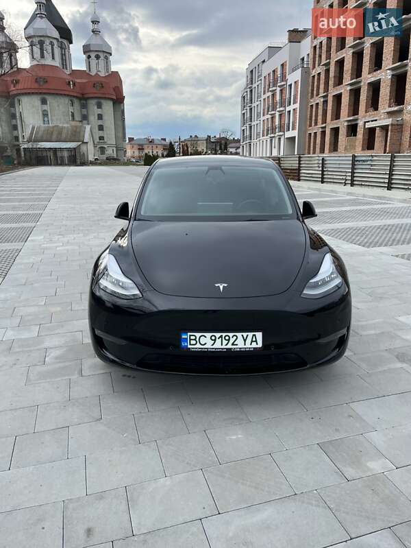Внедорожник / Кроссовер Tesla Model Y 2022 в Самборе