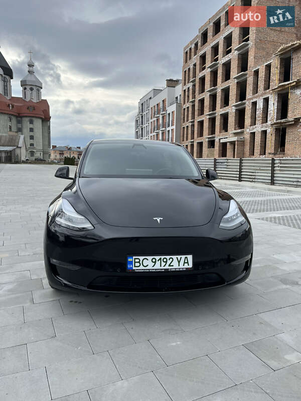Внедорожник / Кроссовер Tesla Model Y 2022 в Самборе