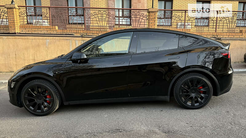 Позашляховик / Кросовер Tesla Model Y 2022 в Одесі