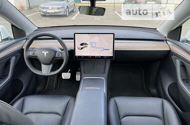 Внедорожник / Кроссовер Tesla Model Y 2023 в Киеве