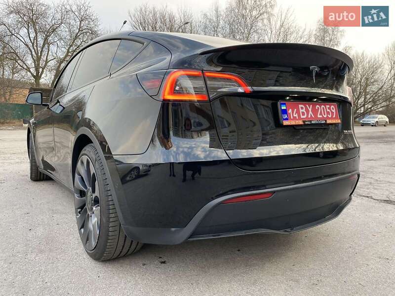 Внедорожник / Кроссовер Tesla Model Y 2022 в Полтаве