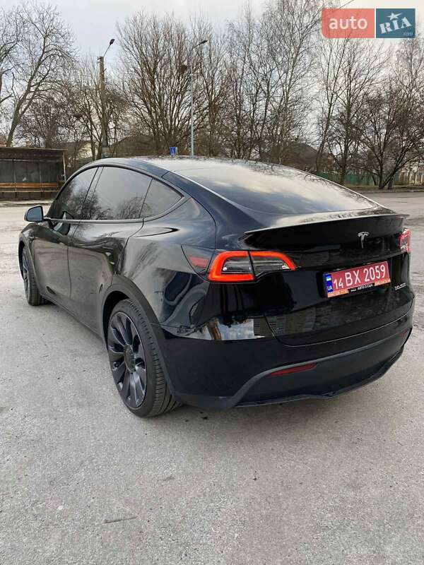 Внедорожник / Кроссовер Tesla Model Y 2022 в Полтаве