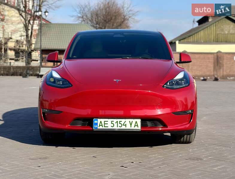 Tesla Model Y 2022