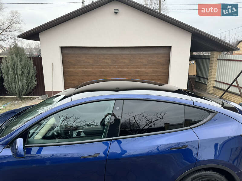 Внедорожник / Кроссовер Tesla Model Y 2021 в Борисполе