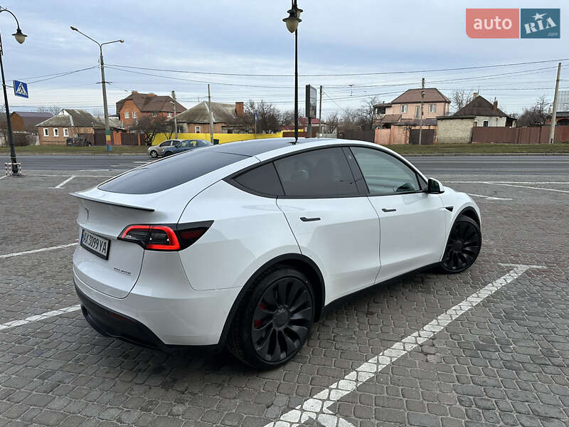 Внедорожник / Кроссовер Tesla Model Y 2021 в Харькове