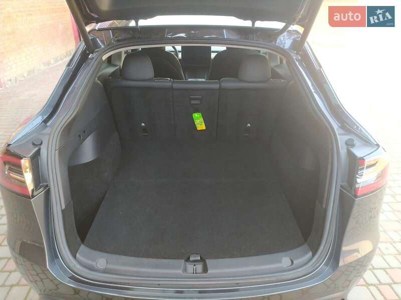 Внедорожник / Кроссовер Tesla Model Y 2021 в Полтаве