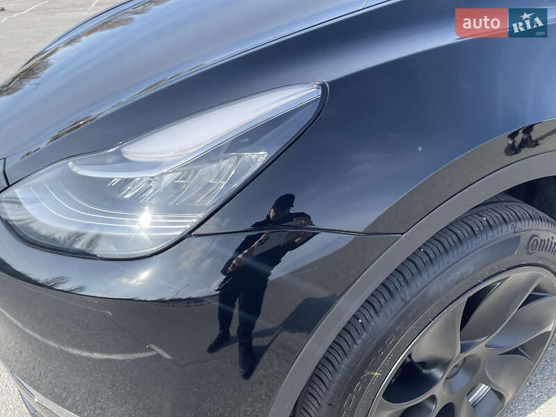 Внедорожник / Кроссовер Tesla Model Y 2023 в Днепре
