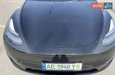 Внедорожник / Кроссовер Tesla Model Y 2023 в 