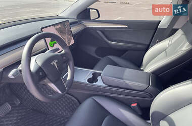 Внедорожник / Кроссовер Tesla Model Y 2023 в 