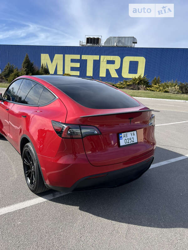 Внедорожник / Кроссовер Tesla Model Y 2023 в Днепре