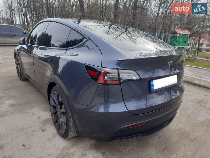 Позашляховик / Кросовер Tesla Model Y 2020 в Хмельницькому фото 17 Позашляховик / Кросовер Tesla Model Y 2020 в Хмельницькому