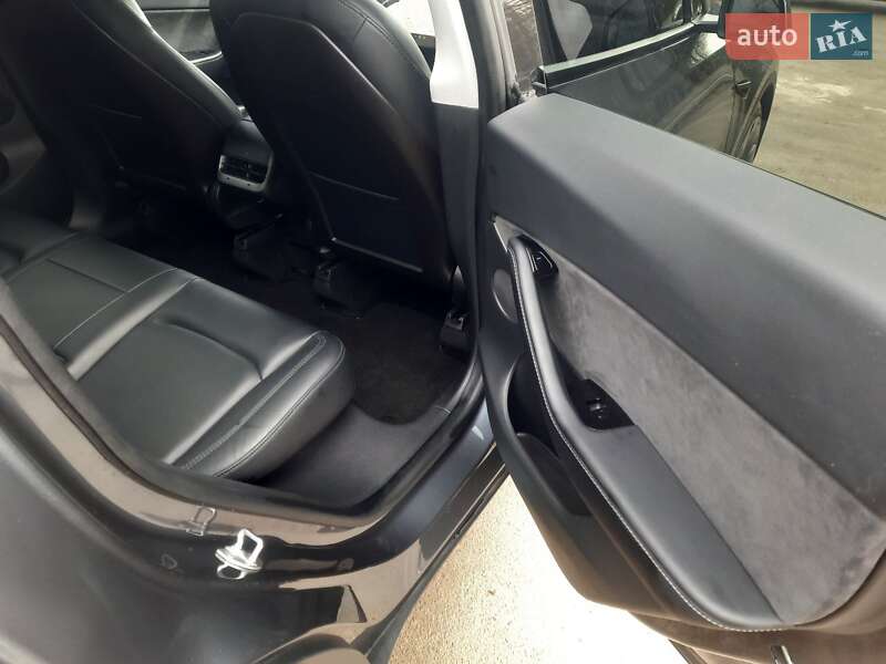 Позашляховик / Кросовер Tesla Model Y 2020 в Хмельницькому фото 70 Позашляховик / Кросовер Tesla Model Y 2020 в Хмельницькому