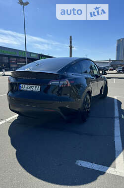 Внедорожник / Кроссовер Tesla Model Y 2022 в Киеве